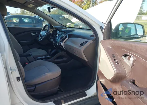 2012 Hyundai Tucson Gl z USA, uszkodzony, nr VIN KM8JT3AB9CU447741